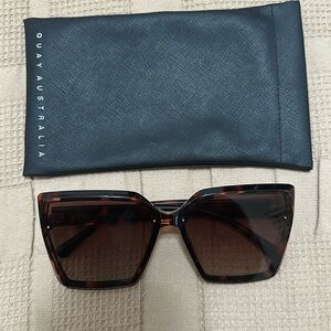 Women’s Square Sunglasses - Tortoise Frames - Brown Lenses